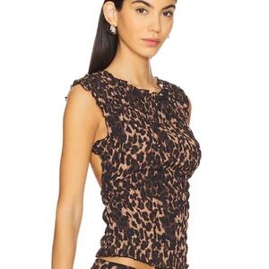 Lioness Animal Print Sleevless Sexy Blouse
